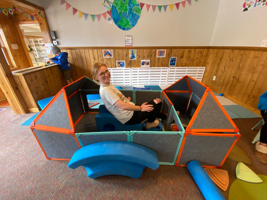 How to Turn Storytime Into Build Time This Summer