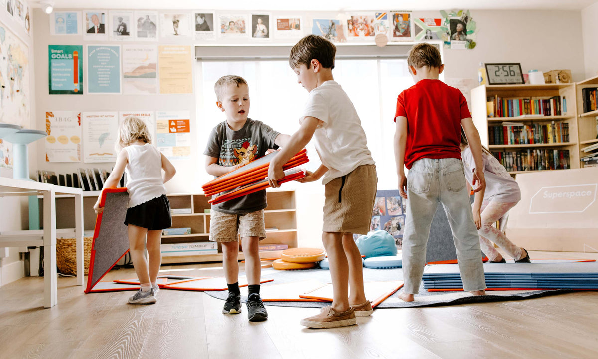Super Classroom Set
