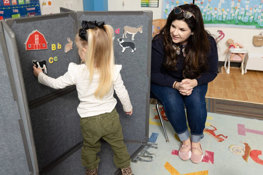 Transform Superspace into storyboards, puppet stages, and dramatic play backdrops